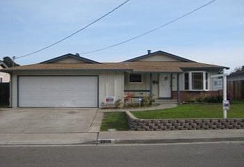 1st image of 2808 Sargent Ave