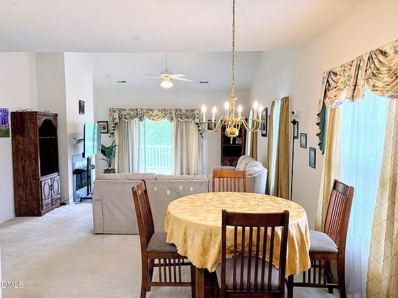 4th image of 3124 Claret Ln