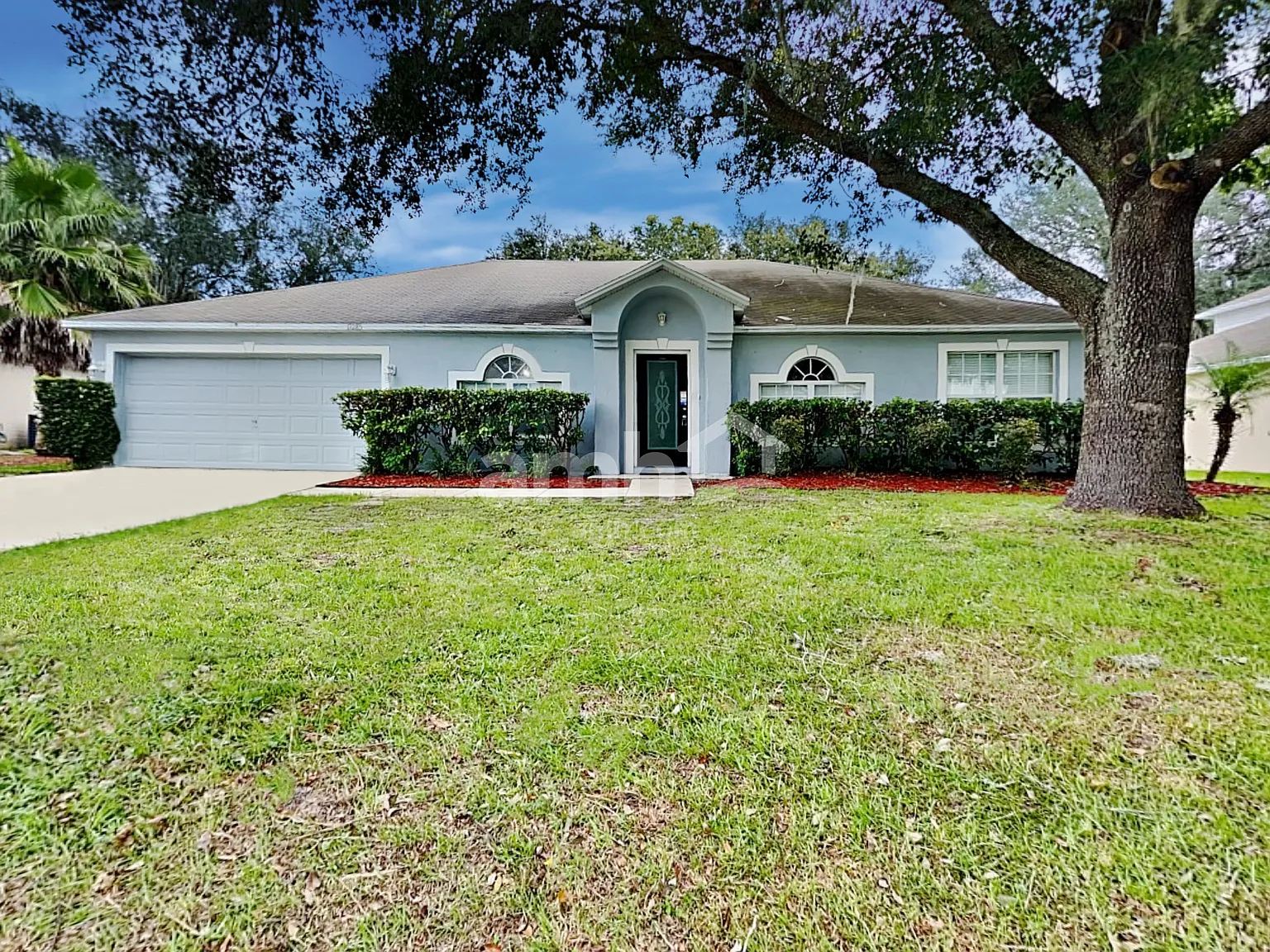 3 bed, 2.0 bath, 2276 sqft, $2,375 — Photo 1