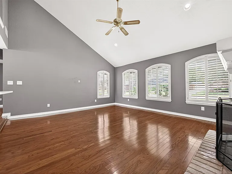 4003 W Valley Dr — Photo 6