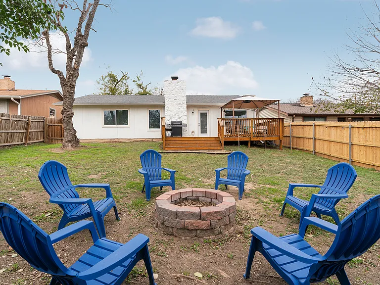 5005 Parell Path — Photo 23