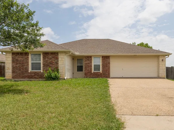 7405 Pedernales Dr, Waco, TX 76708