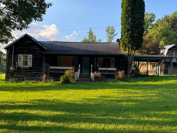 219 Putman Ln, Mountain City, TN 37683