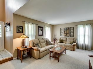 545 Plank Rd, Naperville, IL 60563