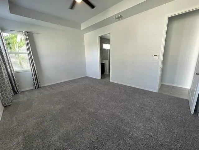 2881 Casterton Dr — Photo 14