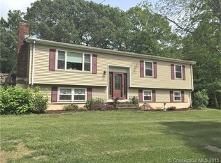 376 Stetson Rd, Brooklyn, CT 06234