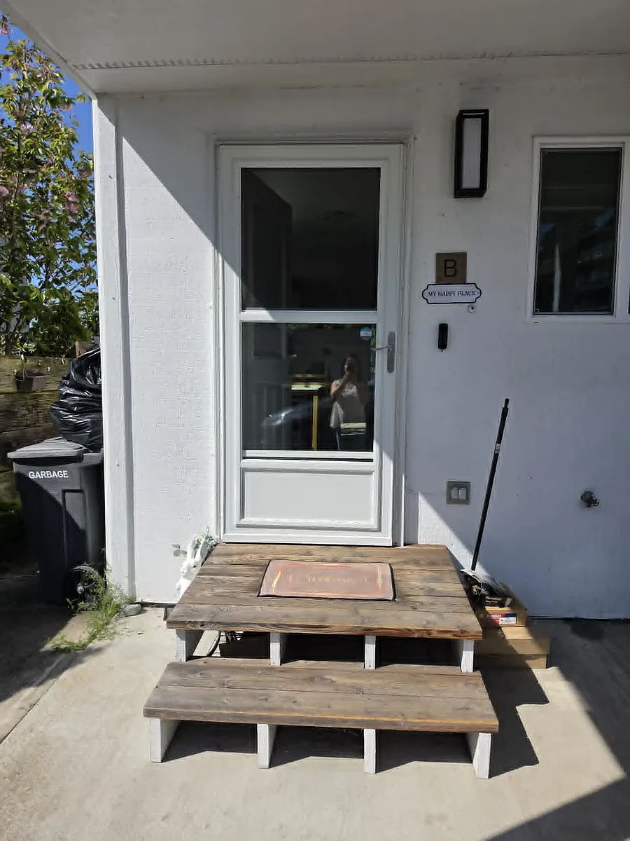 Building Photo - 807 S 280th St #B