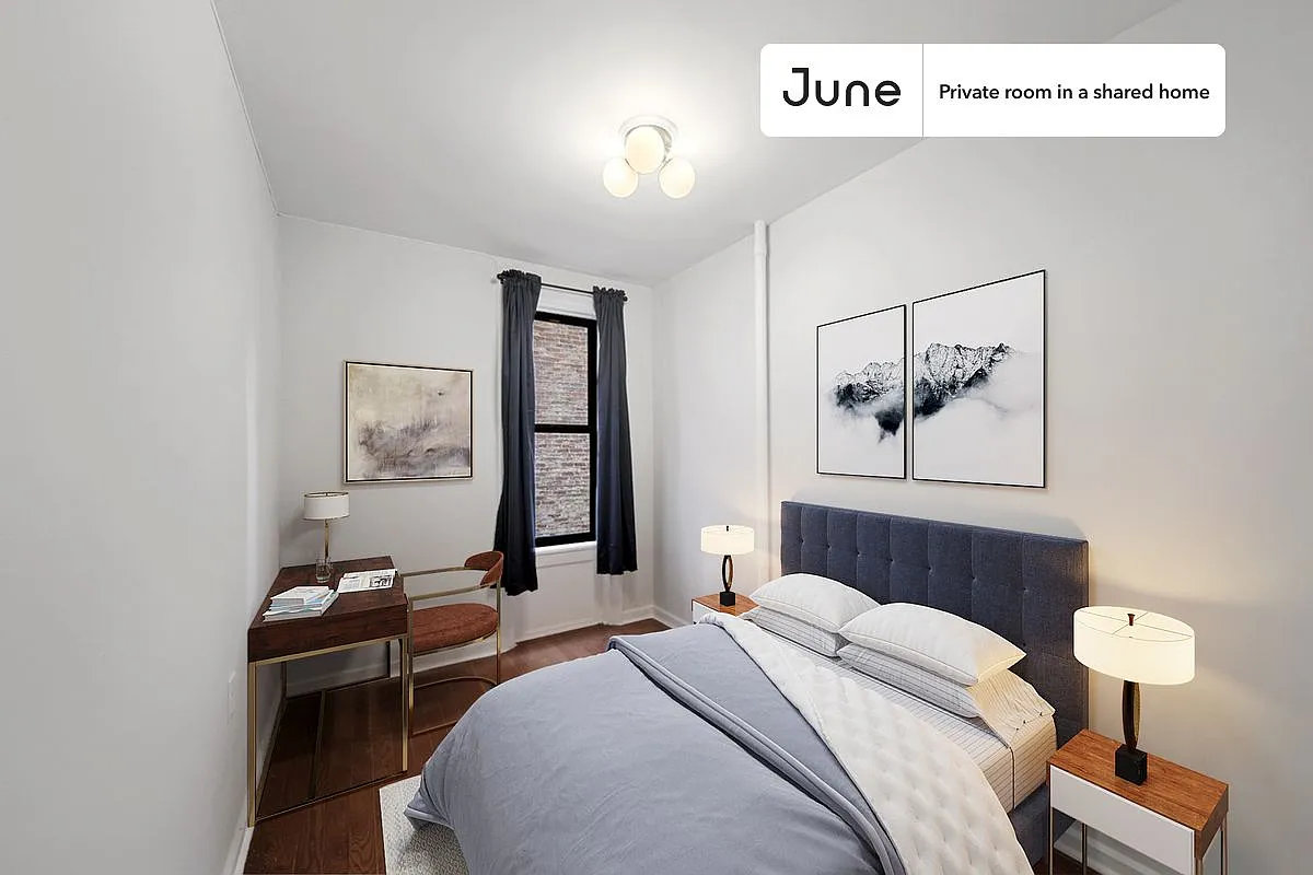 Queen bedroom in 3 bed/1 bath home in Hamilton Heights #594 C — Photo 1