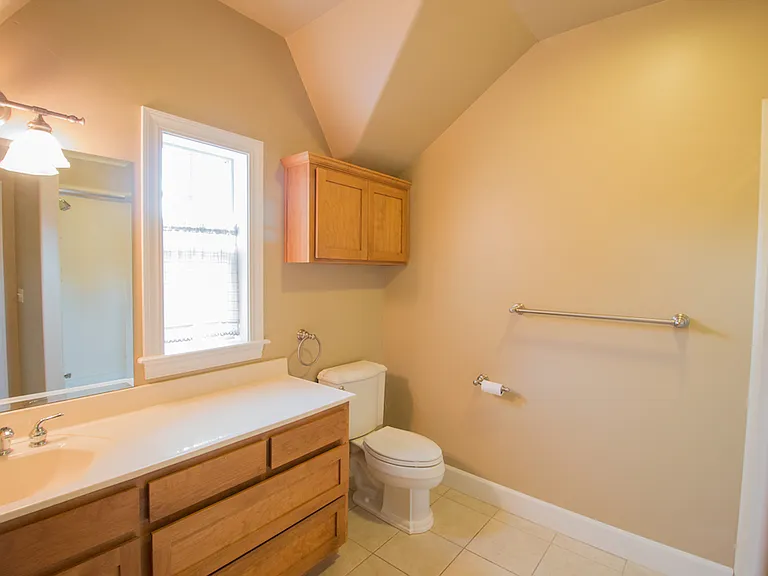 105 Taylor St — Photo 17
