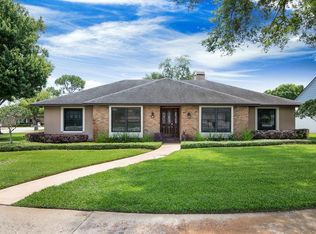 313 Cambridge Dr, Longwood, FL 32779