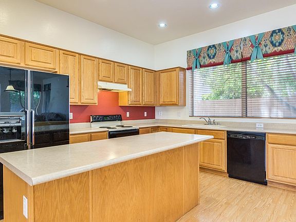 5th image of 7218 W Abraham Ln