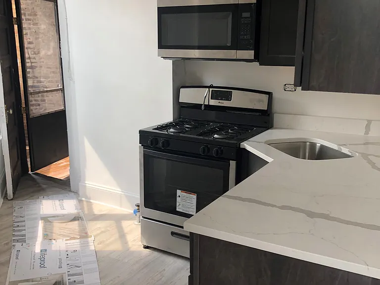 1906 N Lincoln Park W #2S — Photo 3