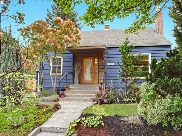 8026 N Woolsey Ave, Portland, OR 97203
