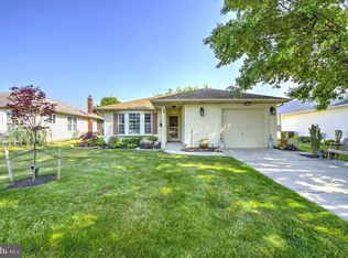 49 Chestnut Hill Ln, Columbus, NJ 08022