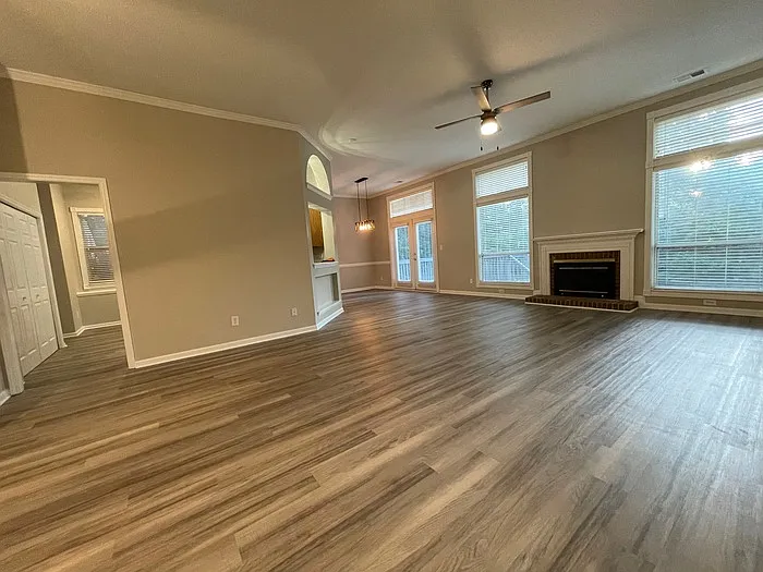 8307 Belstead Brook Ct — Photo 6