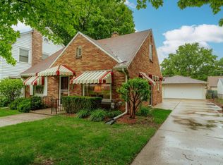 2114 S 81st St, West Allis, WI 53219