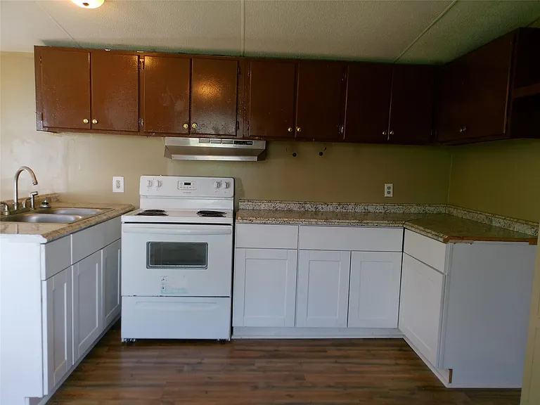2501 McDonald Rd — Photo 7