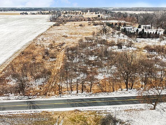 2nd image of 3511 W Maple Rapids Rd