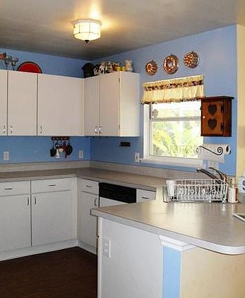 5th image of 1027 Trout Creek Ct