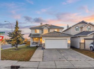 3 N Coral Springs Grv NE, Calgary, AB T3J 3T7