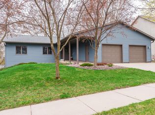 2166 17th St NE, Rochester, MN 55906