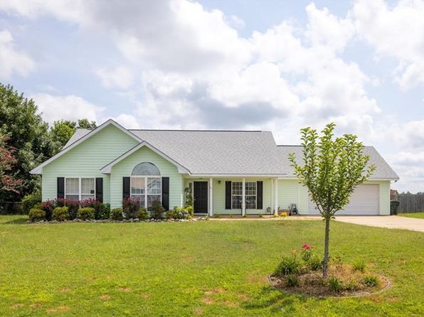 31 Fallowfield Dr
