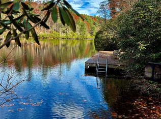 0 Hiwassee Rd, Lake Toxaway, NC 28747