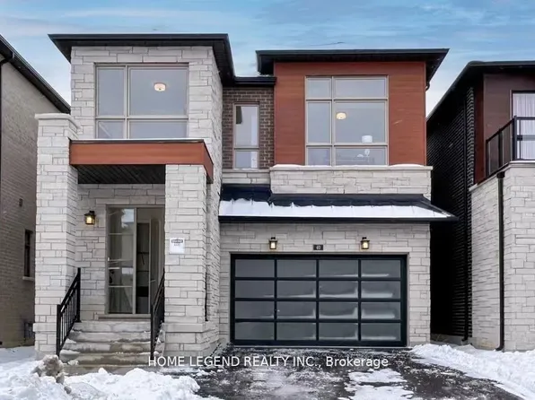 40 Meteorite St, Richmond Hill, ON L4C 4L9