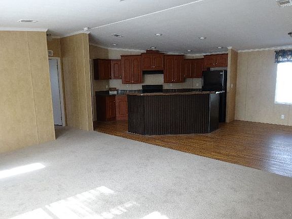 2nd image of 215 NW 50th St #4.20