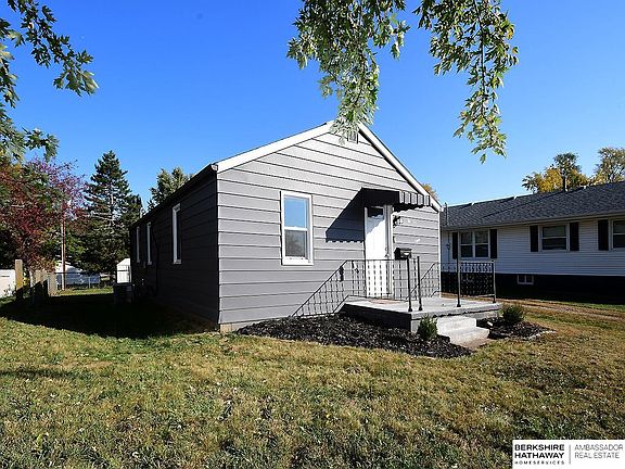 4th image of 1408 2nd Ave