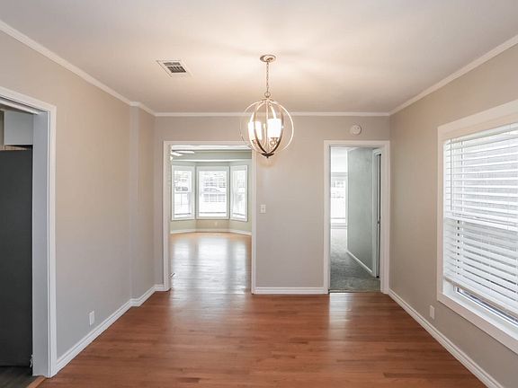 4th image of 6443 Malvey Ave