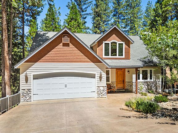 2nd image of 2838 Pine Knoll Dr