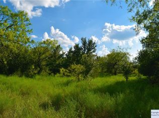 174 High Ridge Meadows Dr, Gonzales, TX 78629