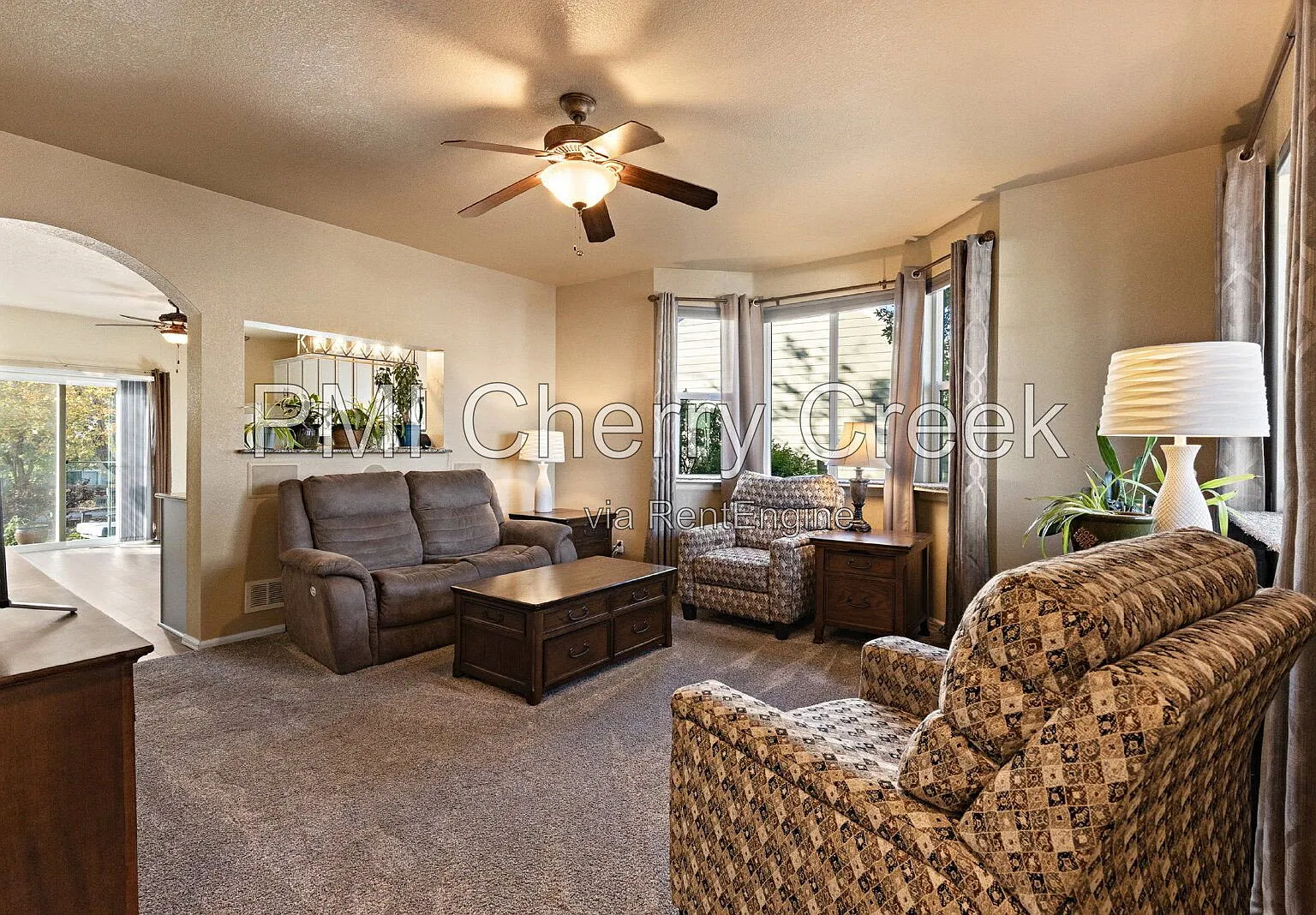 3 bed, 2.5 bath, 1582 sqft, $2,875 — Photo 2