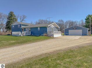 5116 N Lewis Rd, Coleman, MI 48618