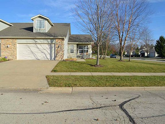 2nd image of 1105 Trowbridge Ln #19