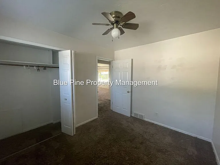960 Homer Ave — Photo 7