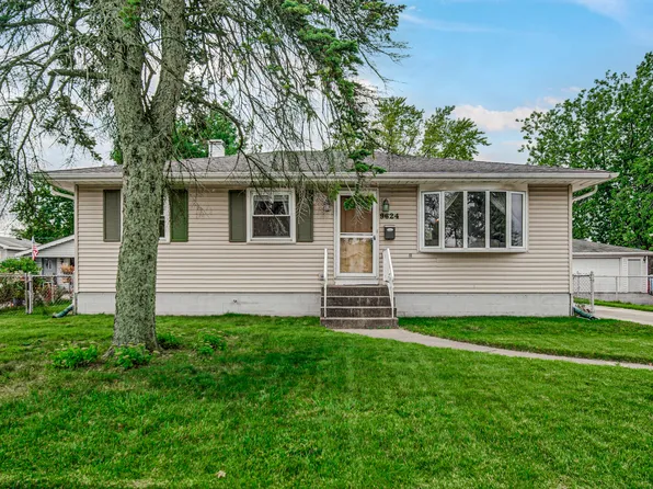 9624 O'Day Dr, Highland, IN 46322