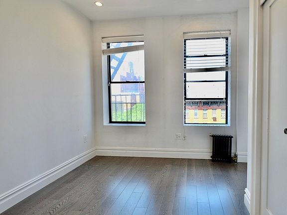 2nd image of 824 9th Ave #5FN