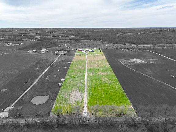 5th image of 19611 N County Line Rd