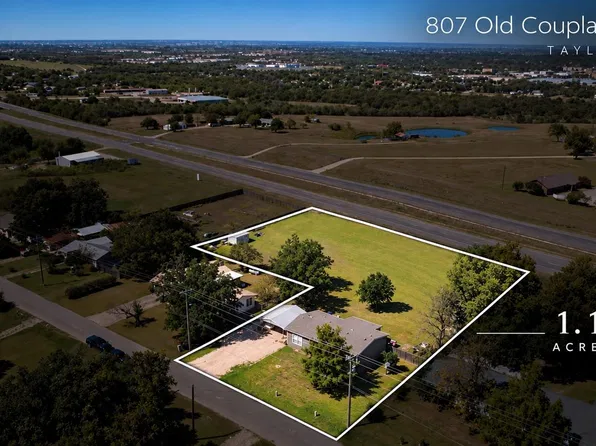 807 Old Coupland Rd, Taylor, TX 76574