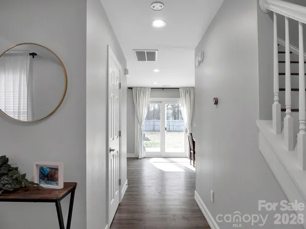 3807 Edgeview Dr, Indian Trail, NC 28079