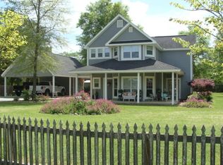 152 County Road 916, Buna, TX 77612