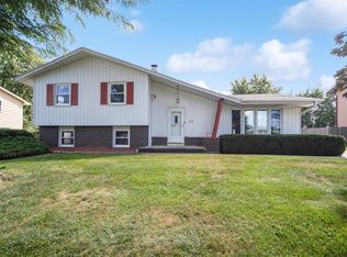 4237 62nd St, Urbandale, IA 50322