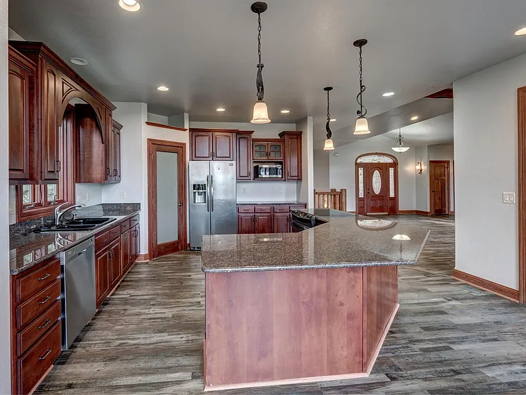 23823 Kieffer Ranch Rd — Photo 9