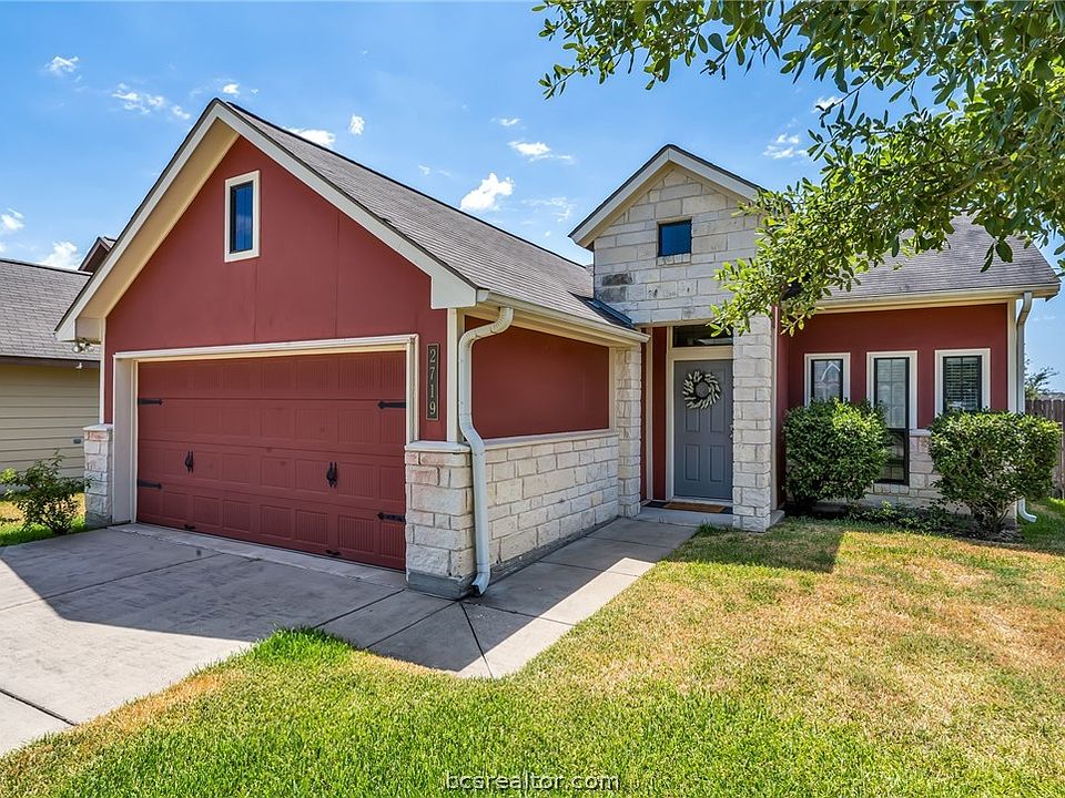 1st image of 2719 Silver Oak Dr