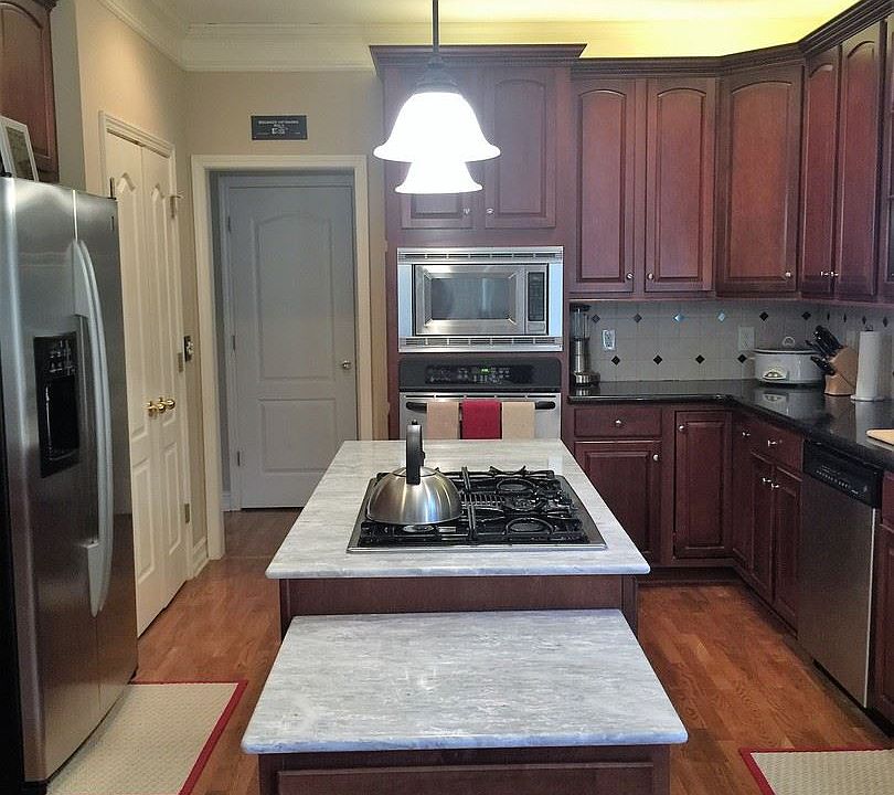 1st image of 4045 Brooks Mill Dr