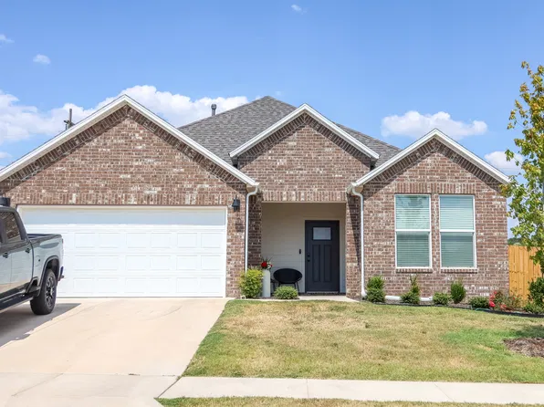 416 W Gosling Isle, Farmington, AR 72730