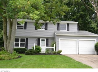 538 Park Ridge Dr, Munroe Falls, OH 44262