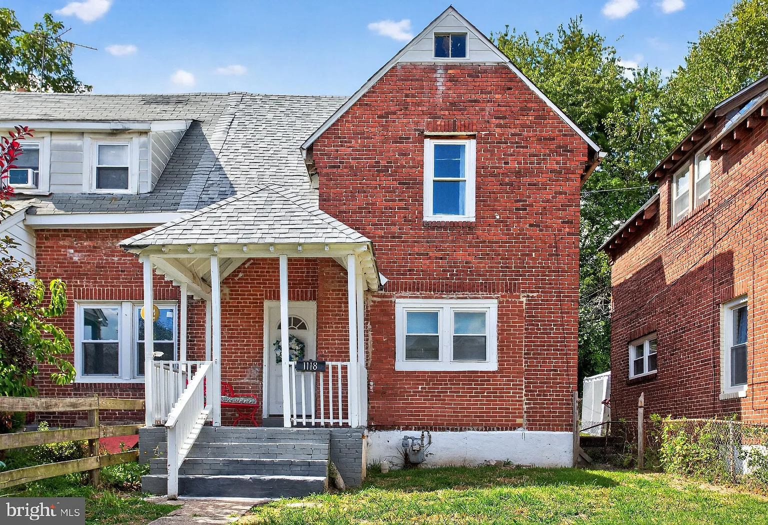 1118 Sterling Ave photo 1